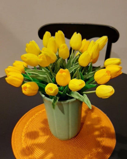 White Tulips Artificial Flowers 18Pcs Faux Silk Tulip Real Touch Tulip Fake Flowers Bouquets Arrangements for Mother's Day Easter Spring Flowers Gifts Home Table Decor