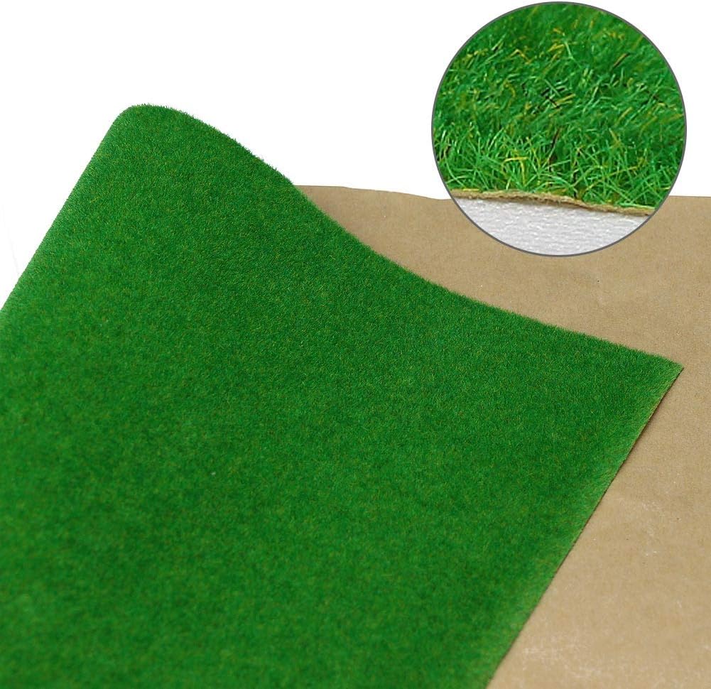 CP138 Artificial Model Grass Mat Trains Grass Green 40 x 100cm or 15.7"x 39"for Decoration Craft Scenery Model DIY
