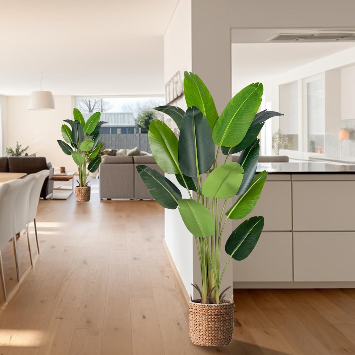 Artificial Bird of Paradise Plant 5.2Ft Fake Tropical Palm Tree with 10Trunks Faux Banana Leaf Trees in Pot for Home Indoor Outdoor Office Modern Decor Housewarming Gift（1Pcs）