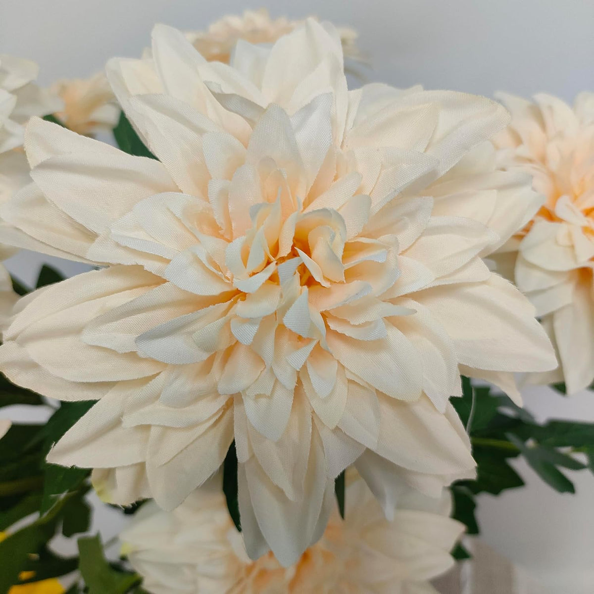 8Pcs Purple Pink Dahlia Artificial Flowers, 25" Fake Silk Dahlia Flower Bouquets for DIY Wedding Centerpieces Arrangements Bridal Shower Party Home Decorations（with Luxuriant Foliage）
