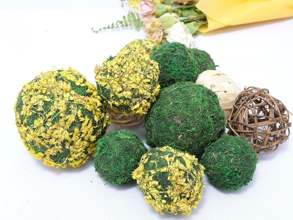 Handmade Natural Green Plant Moss Balls Decorative for Home Party Display Decor Props (2 in)