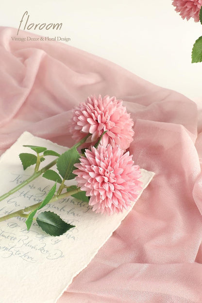 12pcs Lilac Faux Silk Mums Artificial Flowers Bulk Fake Chrysanthemums with Stems for DIY Wedding Table Centerpieces Floral Arrangements Vase Fillers Home Decorations