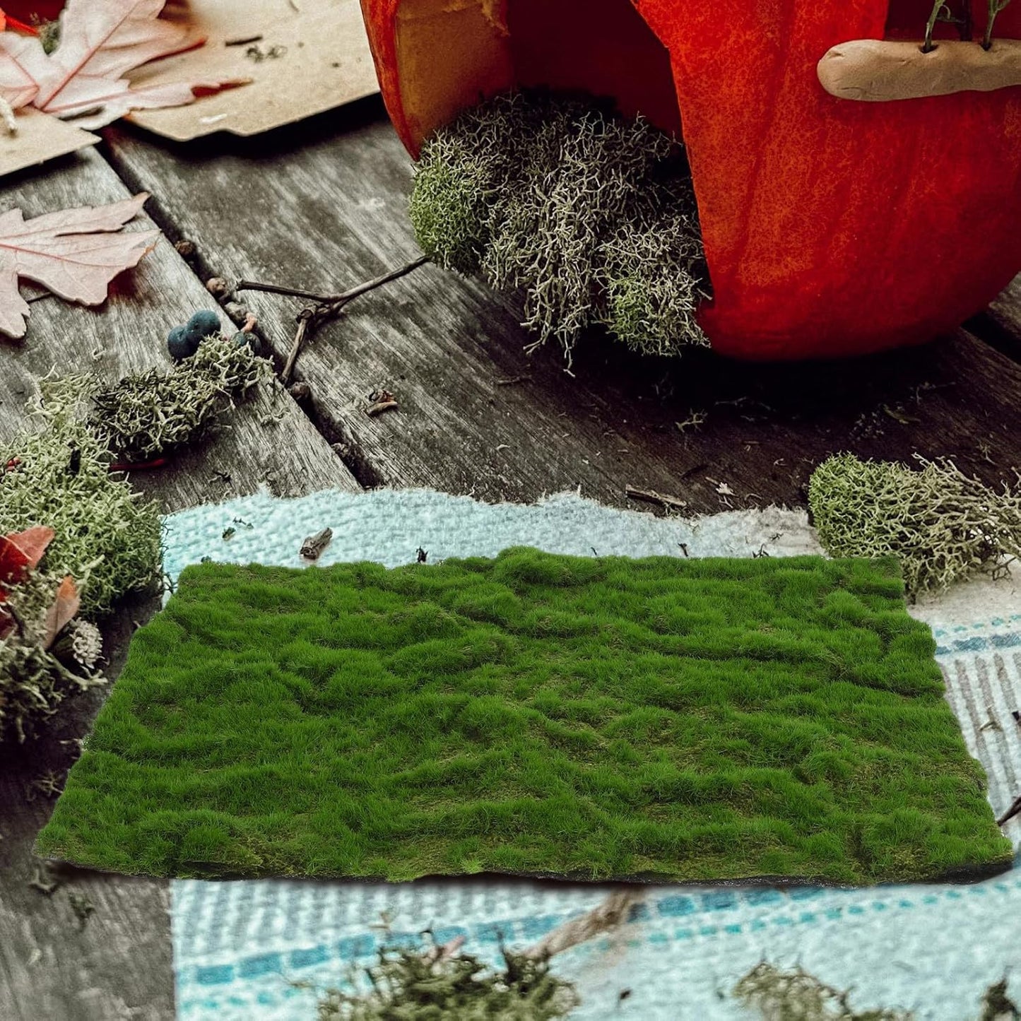 Artificial Moss Grass Turf Tile 30Cm X 30Cm Faux Green Grass Patch for Bonsai, Reptile Moss Terrarium Decoration, Indoor Outdoor Table Mat Home Garden Décor