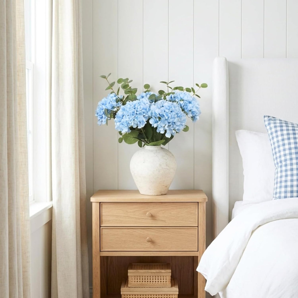 Real Touch White Faux Hydrangea And Eucalyptus Arrangement, Faux Floral Arrangements, Hyper Realistic Artificial Flowers, White Centerpieces For Kitchen Dining Coffee Table Decor (Vase Not Included)