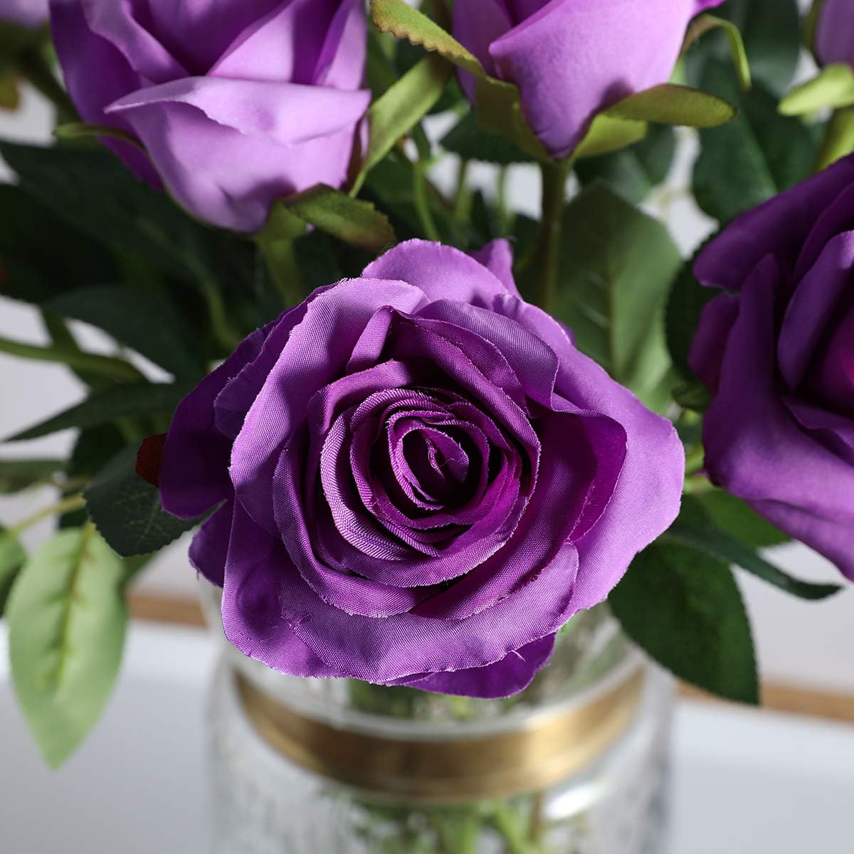 White Fake Roses Artificial Flowers - 10 Pcs Fake Artificial Roses Silk Flowers with Stems for Home Wedding Hotel Office Centerpiece Decor