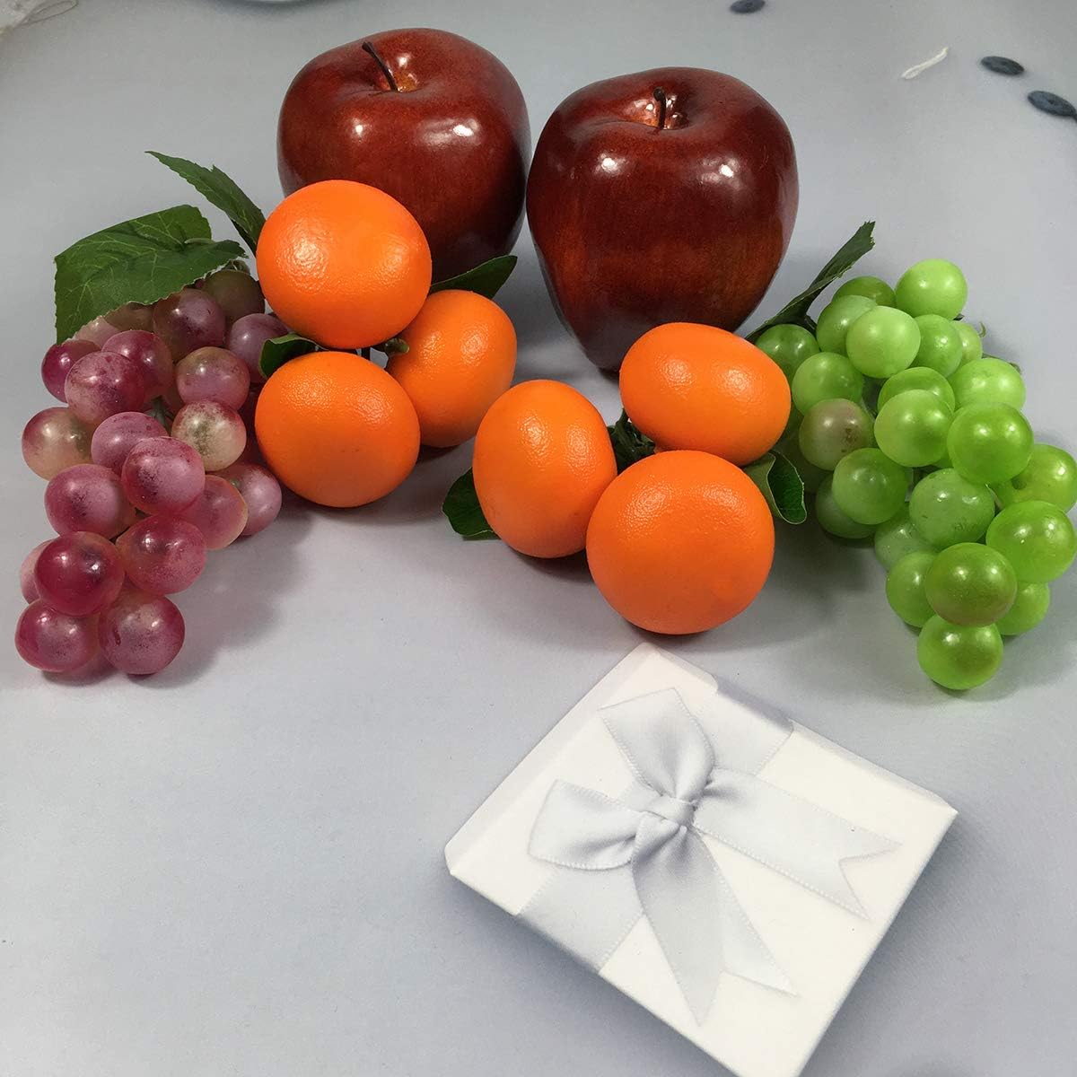 12Pcs Artificial Fruit Fake Simulation Fruit for Home Kitchen Party Photography Prop Wedding Decoration (12Pcs Dark Red Apples)