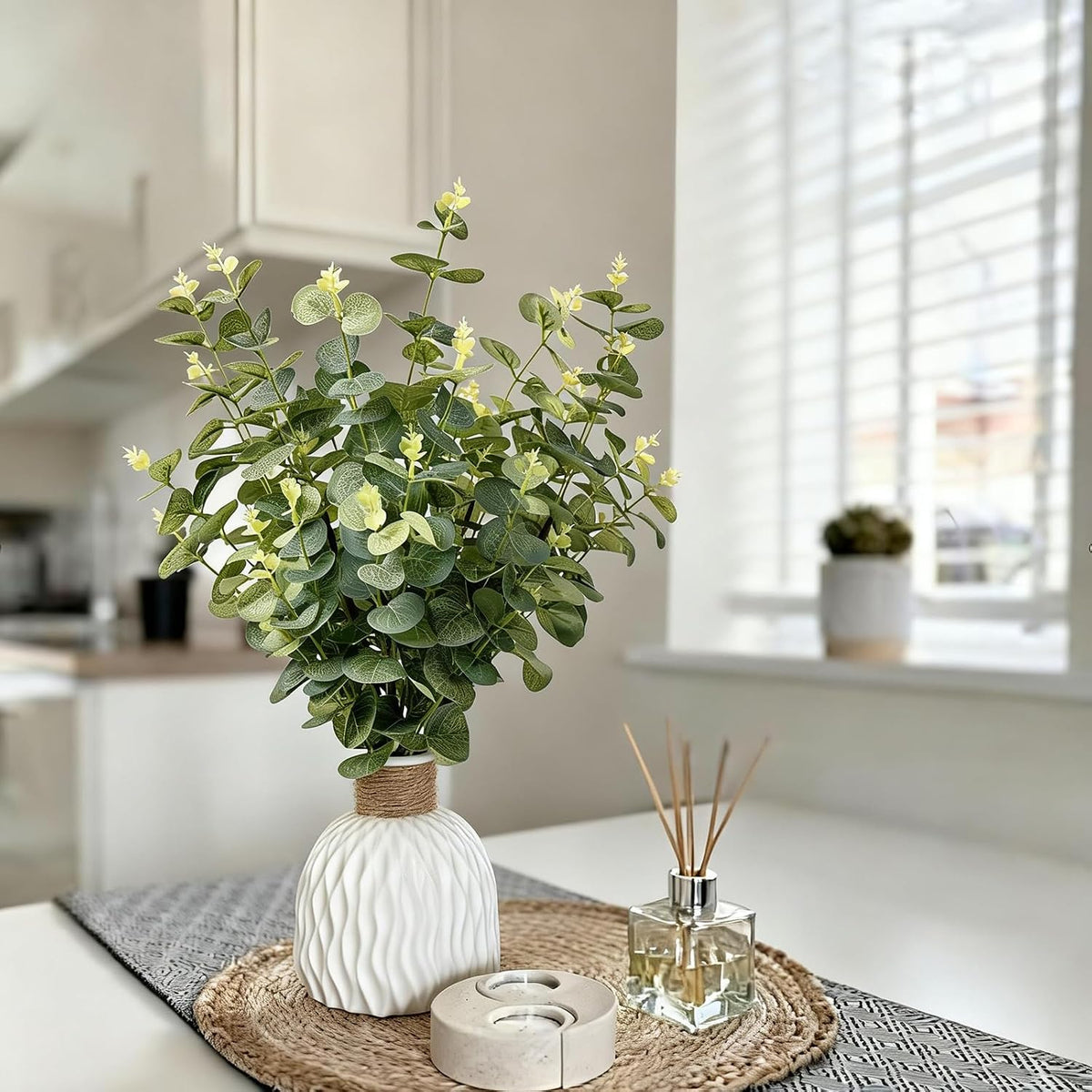 Artificial Eucalyptus Stems, Faux Silver Dollar Eucalyptus Leaves, Realistic Greenery Branches for Vase Filler, Wedding Greenery, Farmhouse Home Decor, Shower Eucalyptus Decoration