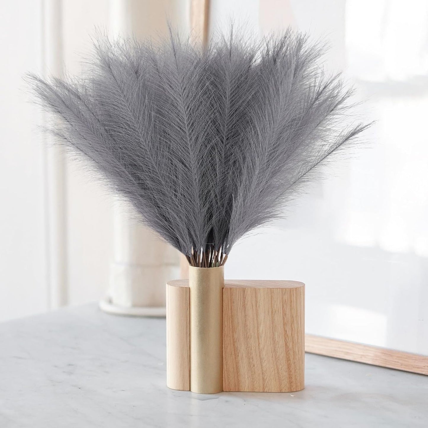 obbsie 50PCS Faux Pampas Grass, 21.6" Short Artificial Pompous Grass Floral Fake Pompas Grass Branches Vase Filler Flower Arrangement for Home Wedding Boho Decor, Beige