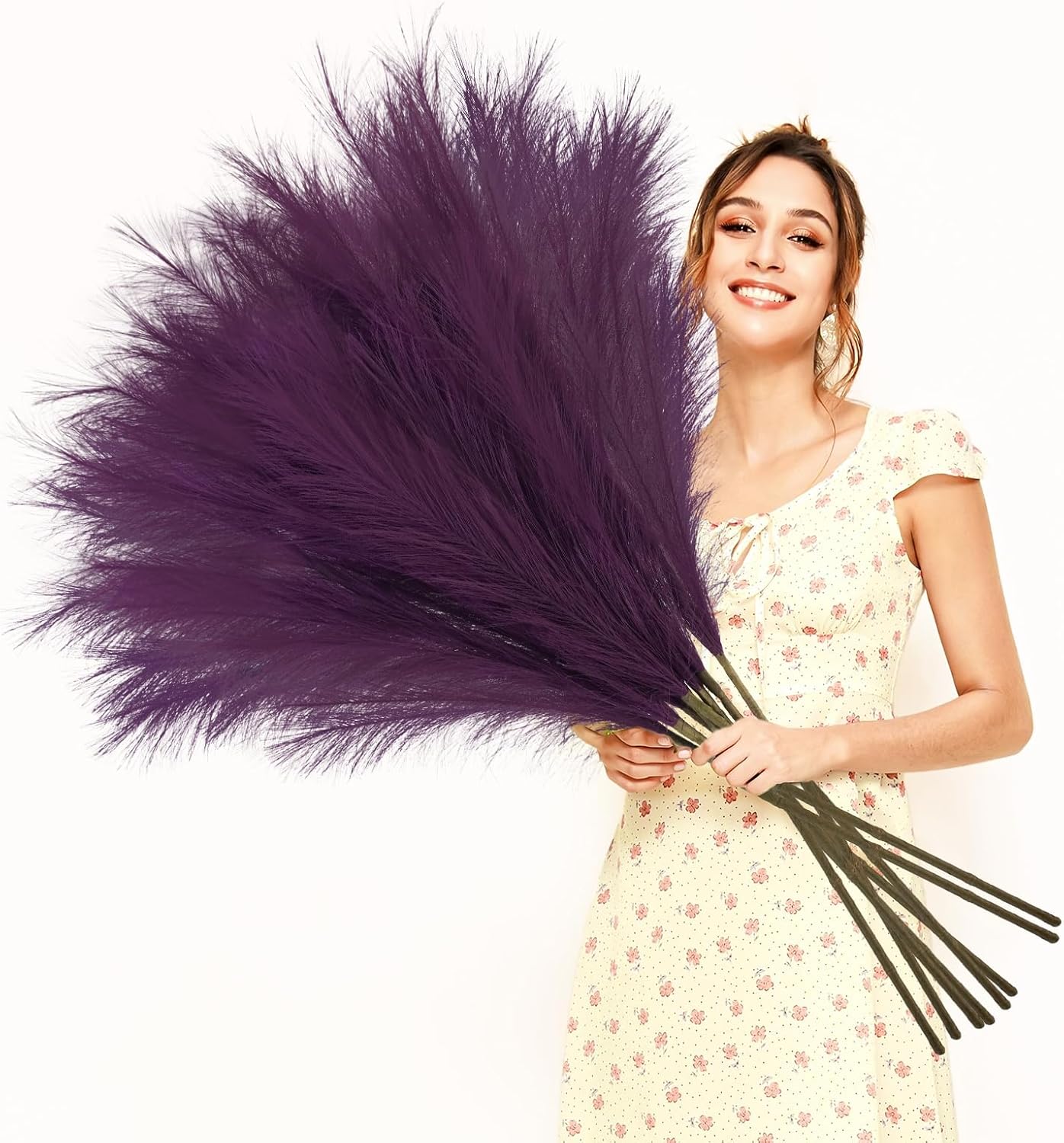 obbsie 50PCS Faux Pampas Grass, 21.6" Short Artificial Pompous Grass Floral Fake Pompas Grass Branches Vase Filler Flower Arrangement for Home Wedding Boho Decor, Beige