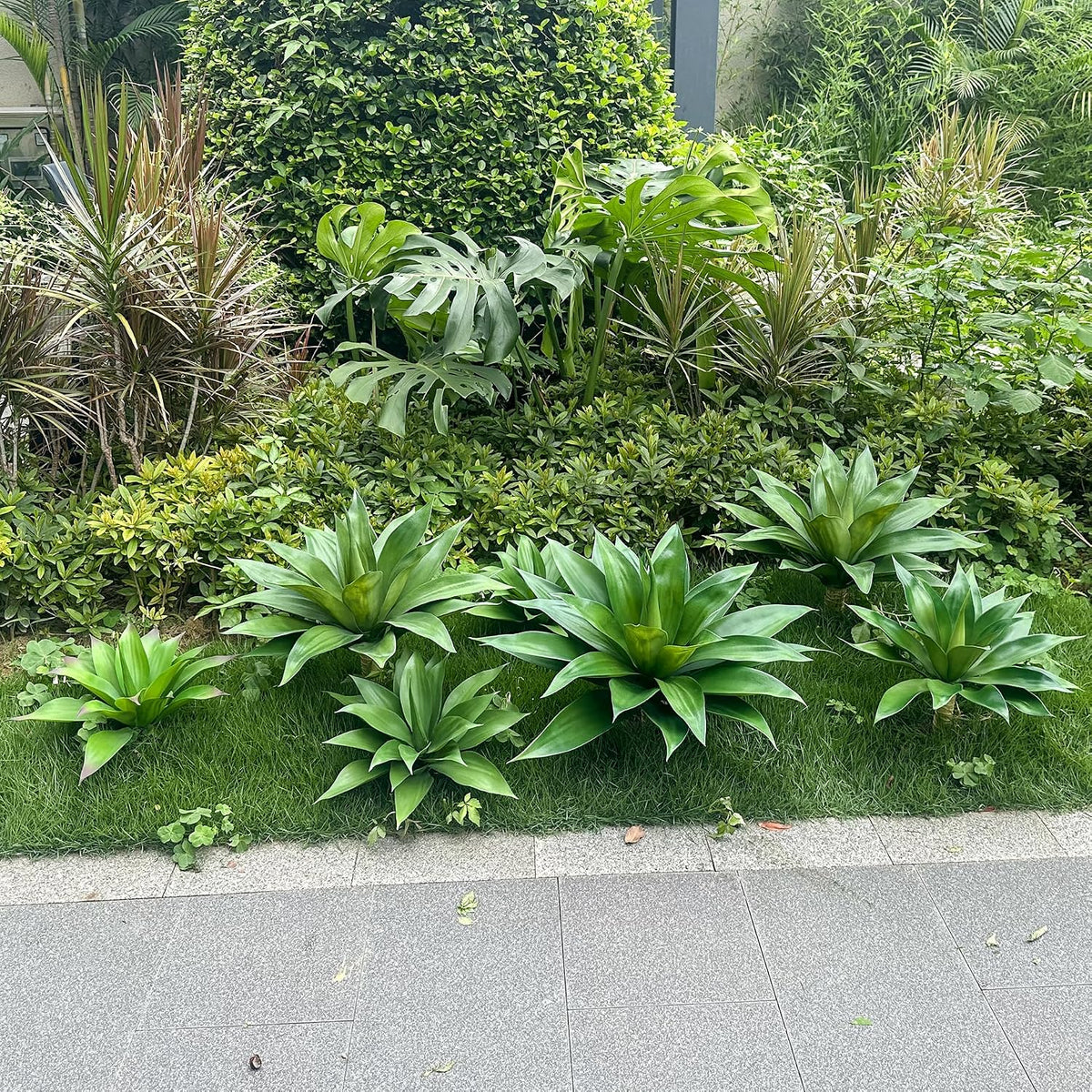 Artificial Agave Plants,Large UV Resistant Fake Agave Planters for Indoor and Outdoor Decorating Artificial Plants for Outdoors Fake Plants 2Pack, 28" Red