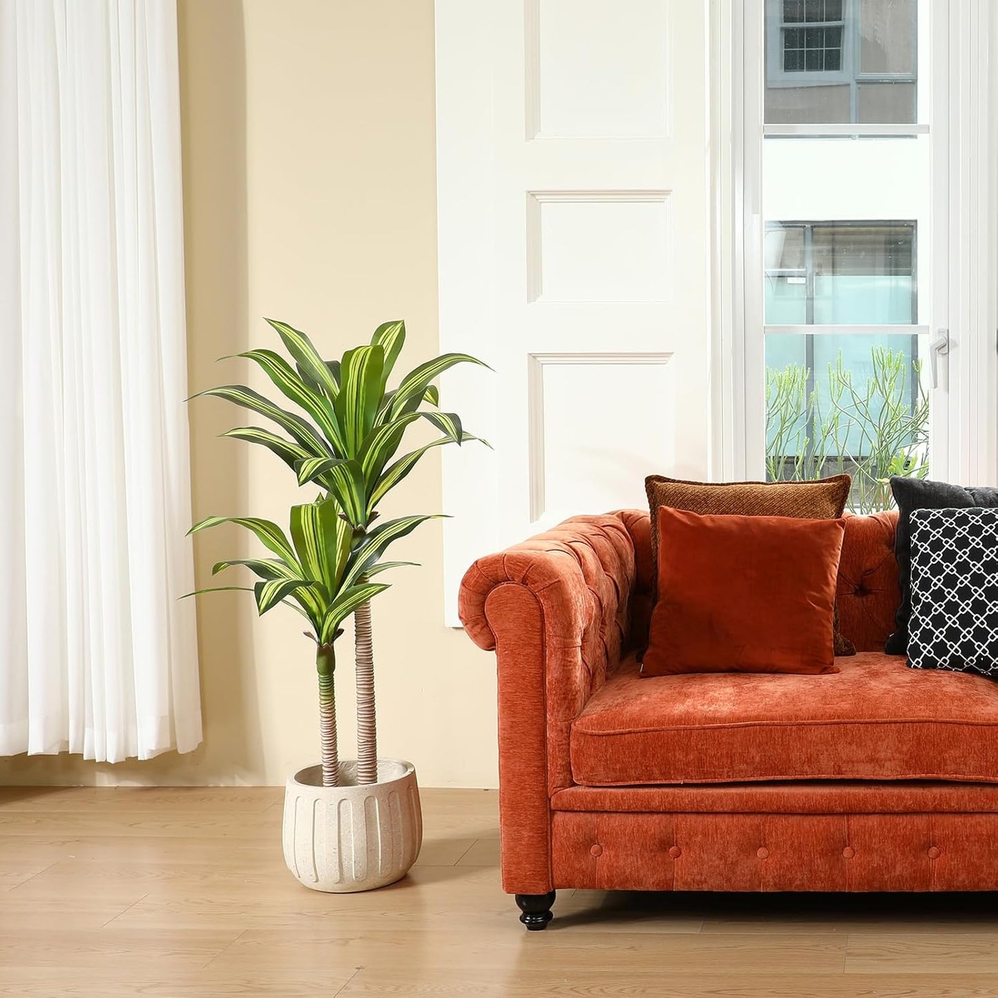 5 Ft Artificial Dracaena Tree，Faux Plants Indoor with Basket | Tall Fake Plant With Realistic Leaves,Floor Plant for Home Décor Office Living Room,Housewarming