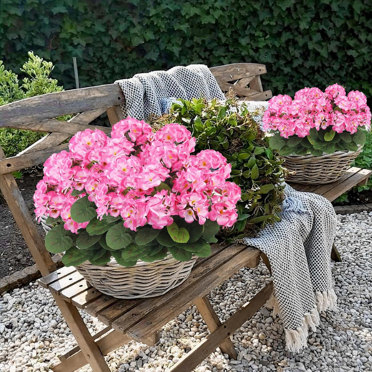 3 Pcs Artificial Geraniums Flowers Silk Geraniums for Outdoors UV Resistant Pink Artificial Geranium Bush Faux Flowers Plant for Planter Garden Home Decor Indoor Patio Vase Table Centerpiece