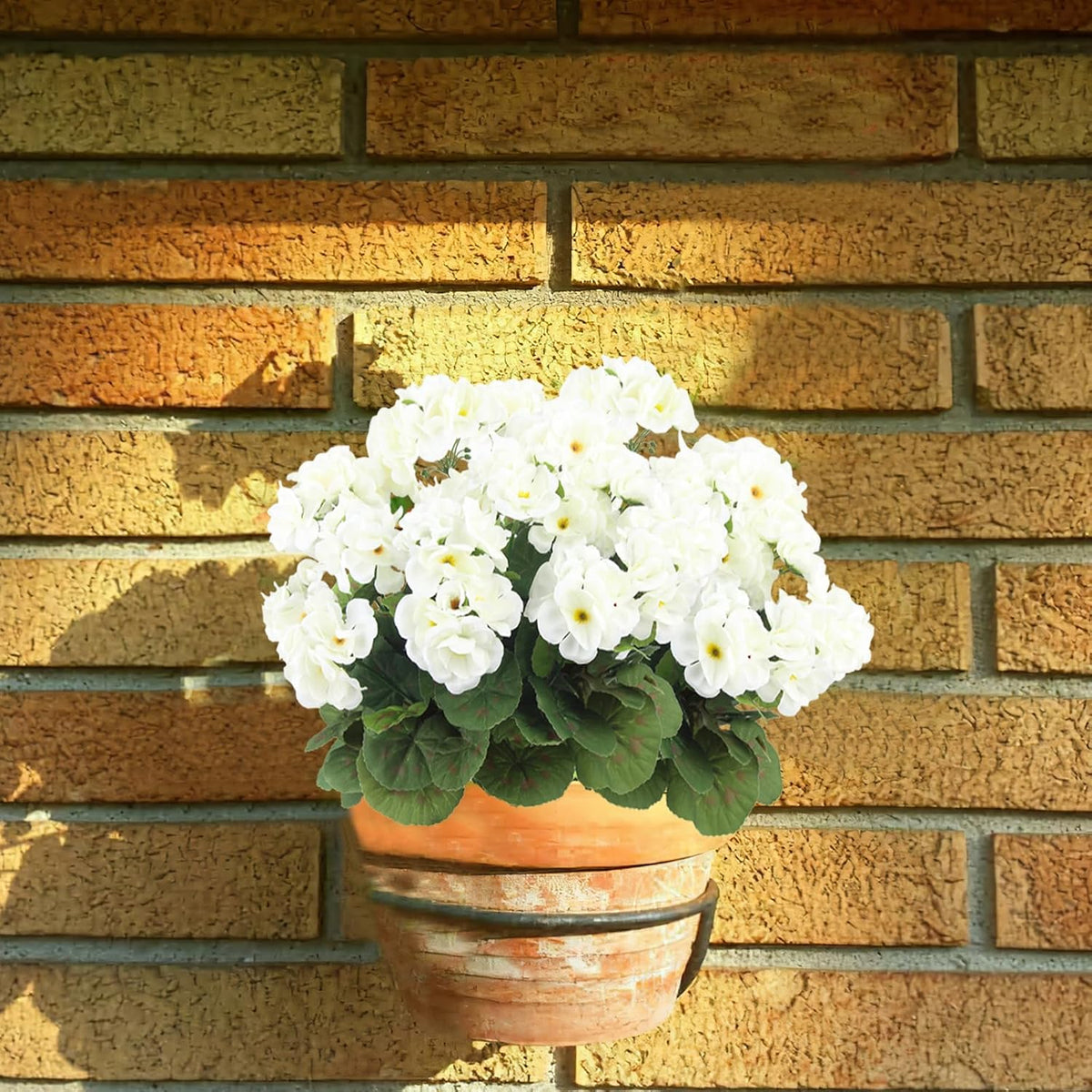3 Pcs Artificial Geraniums Flowers Silk Geraniums for Outdoors UV Resistant Pink Artificial Geranium Bush Faux Flowers Plant for Planter Garden Home Decor Indoor Patio Vase Table Centerpiece