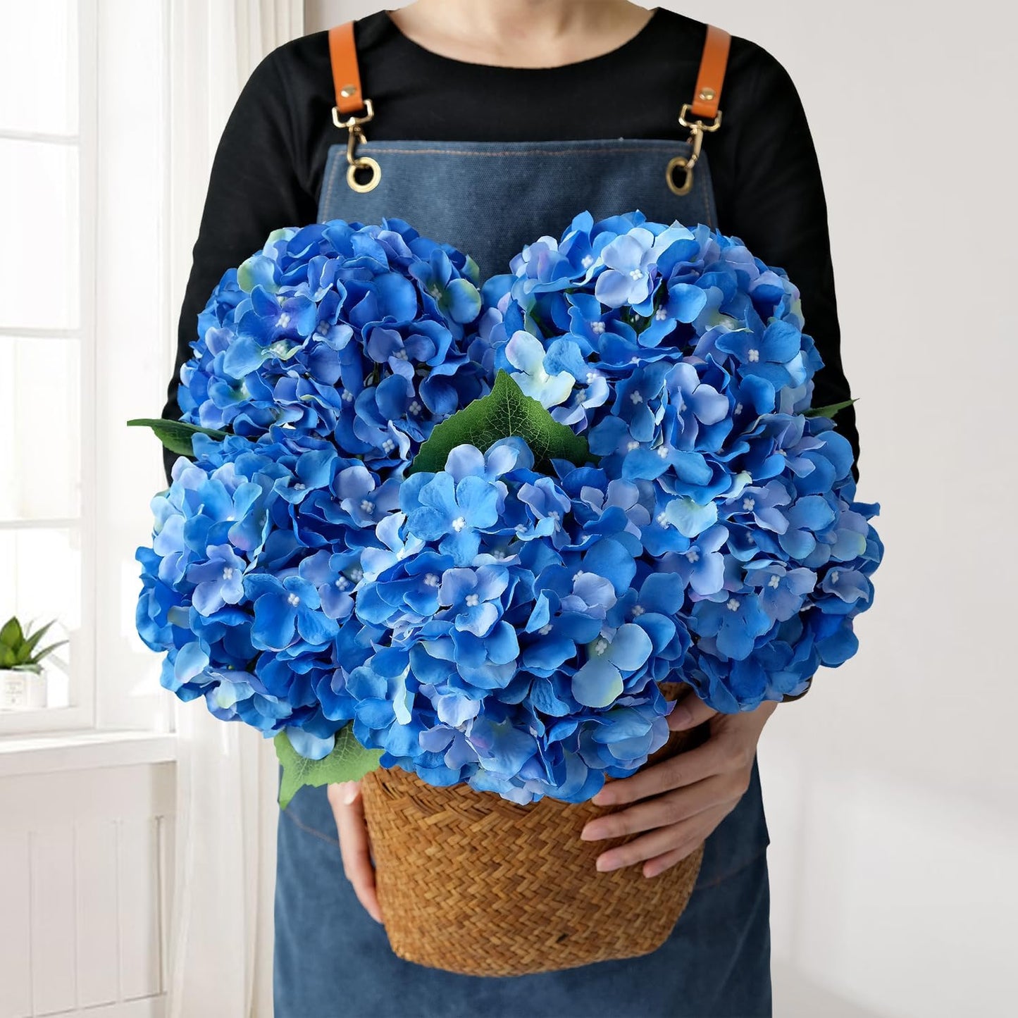 JINWOE Green Hydrangea Artificial Flowers, 5Pcs 20Inch Large Lifelike Faux Silk Flowers, Full Artificial Hydrangeas for Bouquet Table Centerpieces Indoor Spring Outdoor Home